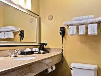 SureStay Plus Hotel By Best Western Portland Route 52 West Exterior foto