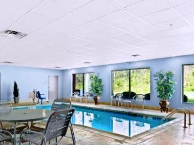 SureStay Plus Hotel By Best Western Portland Route 52 West Exterior foto
